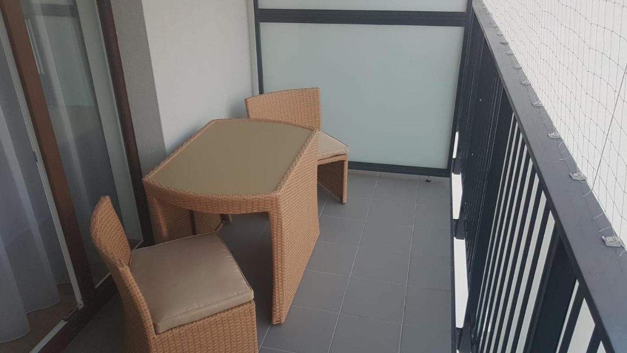 Apartament W Warszawie Dedykowany Parking Podziemny W Cenie, Wifi, Blisko Centrum New Apartment In Warsaw Finished To A High Specification Fitted Out To A High Standard On The 7Th Floor, Wifi, Underground Parking Price Included المظهر الخارجي الصورة