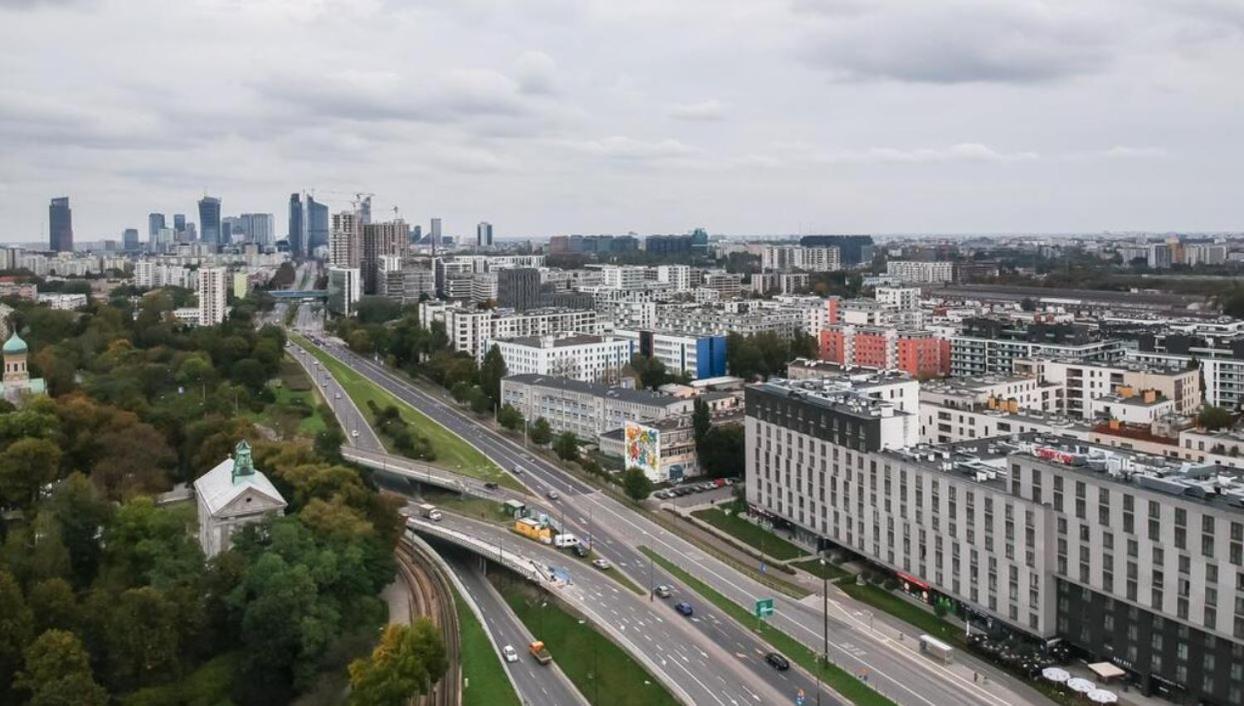 Apartament W Warszawie Dedykowany Parking Podziemny W Cenie, Wifi, Blisko Centrum New Apartment In Warsaw Finished To A High Specification Fitted Out To A High Standard On The 7Th Floor, Wifi, Underground Parking Price Included المظهر الخارجي الصورة
