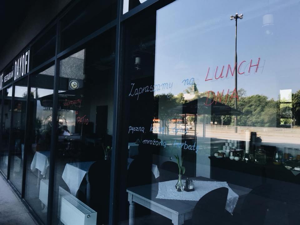 Apartament W Warszawie Dedykowany Parking Podziemny W Cenie, Wifi, Blisko Centrum New Apartment In Warsaw Finished To A High Specification Fitted Out To A High Standard On The 7Th Floor, Wifi, Underground Parking Price Included المظهر الخارجي الصورة
